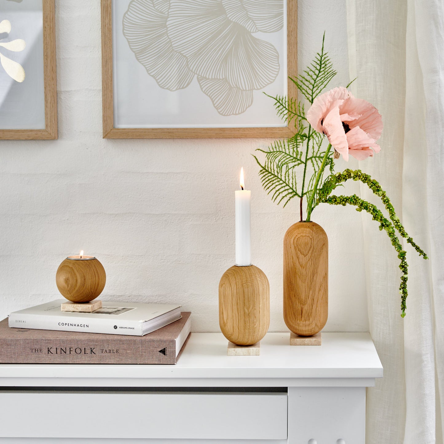 Ellipse candle holder